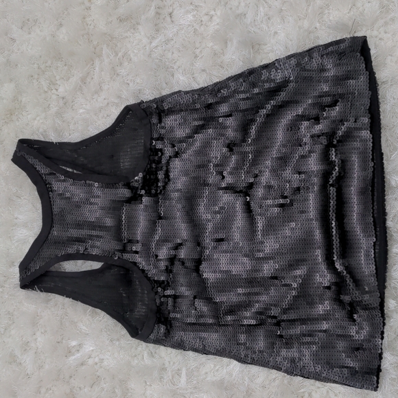 Black sequin racer back tank - Picture 3 of 3